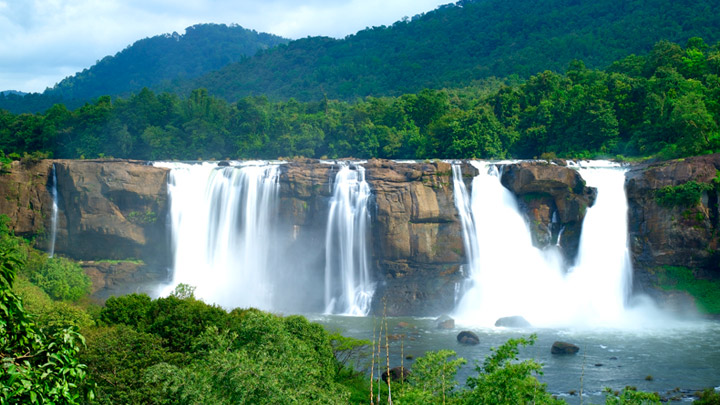 Athirappally – Vazhachal Waterfalls