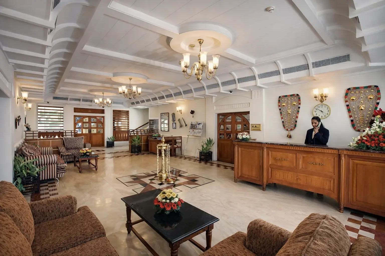 Quality Airport Hotel lobby